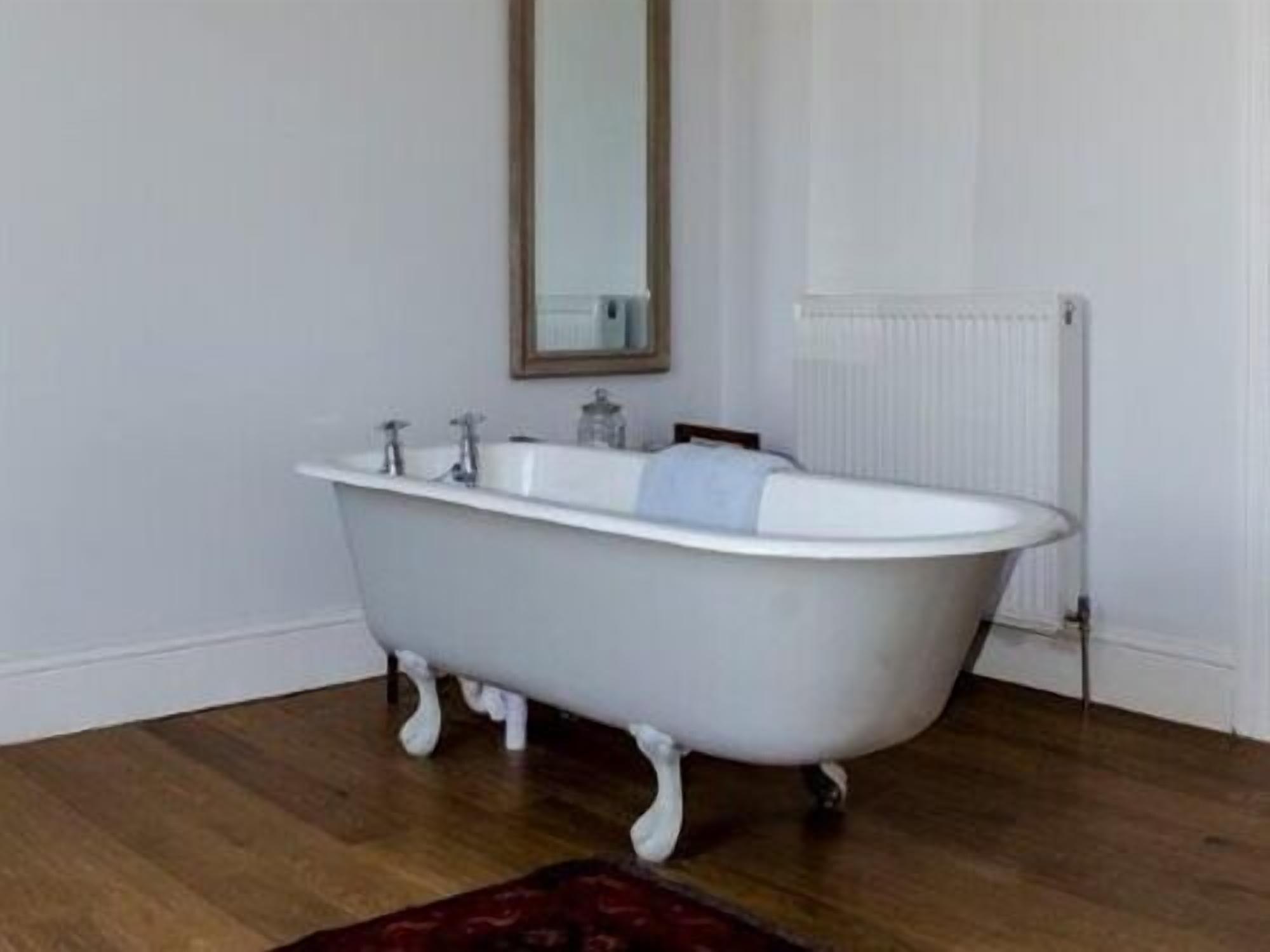 Bed and Breakfast The Lions Newark-on-Trent  Екстер'єр фото